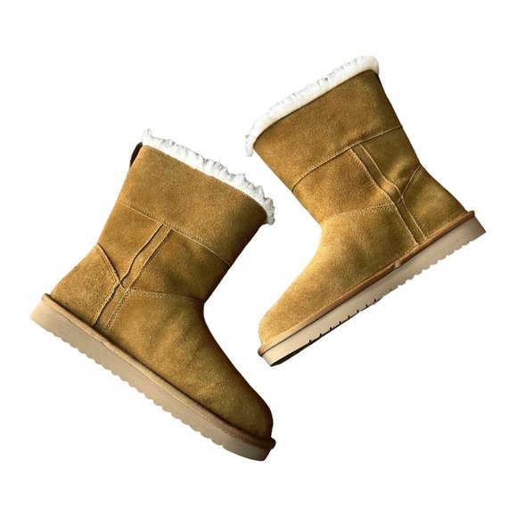 NWOT Koolaburra by UGG Tan Brown Sherpa Booties Boots Womens Size 8 Cozy Winter - Picture 1 of 9